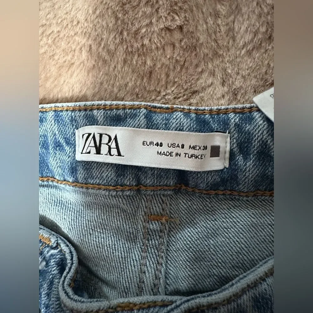 Zara Women's Straight Leg Jeans - Light Blue - Picture 4 of 5